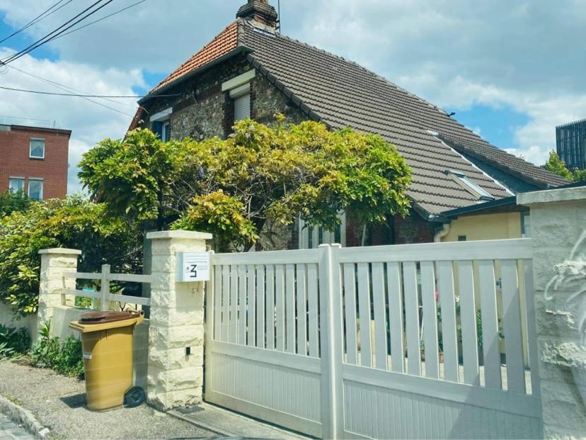 Apartament Appt F2 Bis Entiere Avec Parking A Jardin Des Plantes, Rouen Zewnętrze zdjęcie